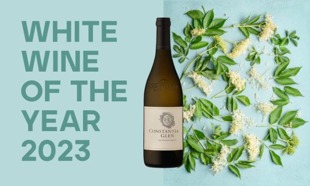 Der «White Wine of the Year 2023» by KapWeine ist da. Der Constantia Glen Sauvignon Blanc mit 97 Decanter Punkten und dem Platinum Award.