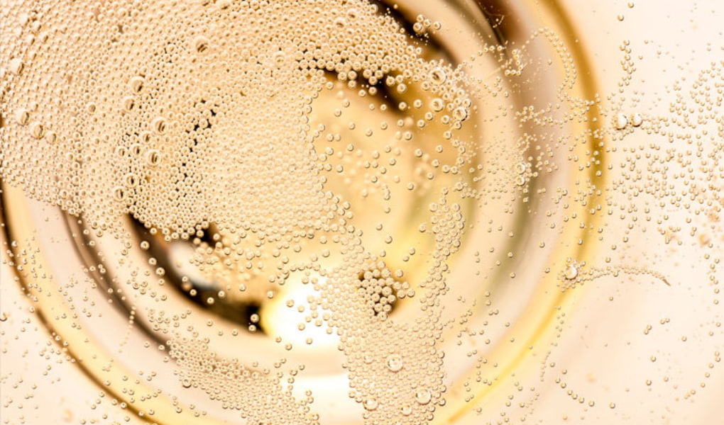 MCC bubbles sparkling wine